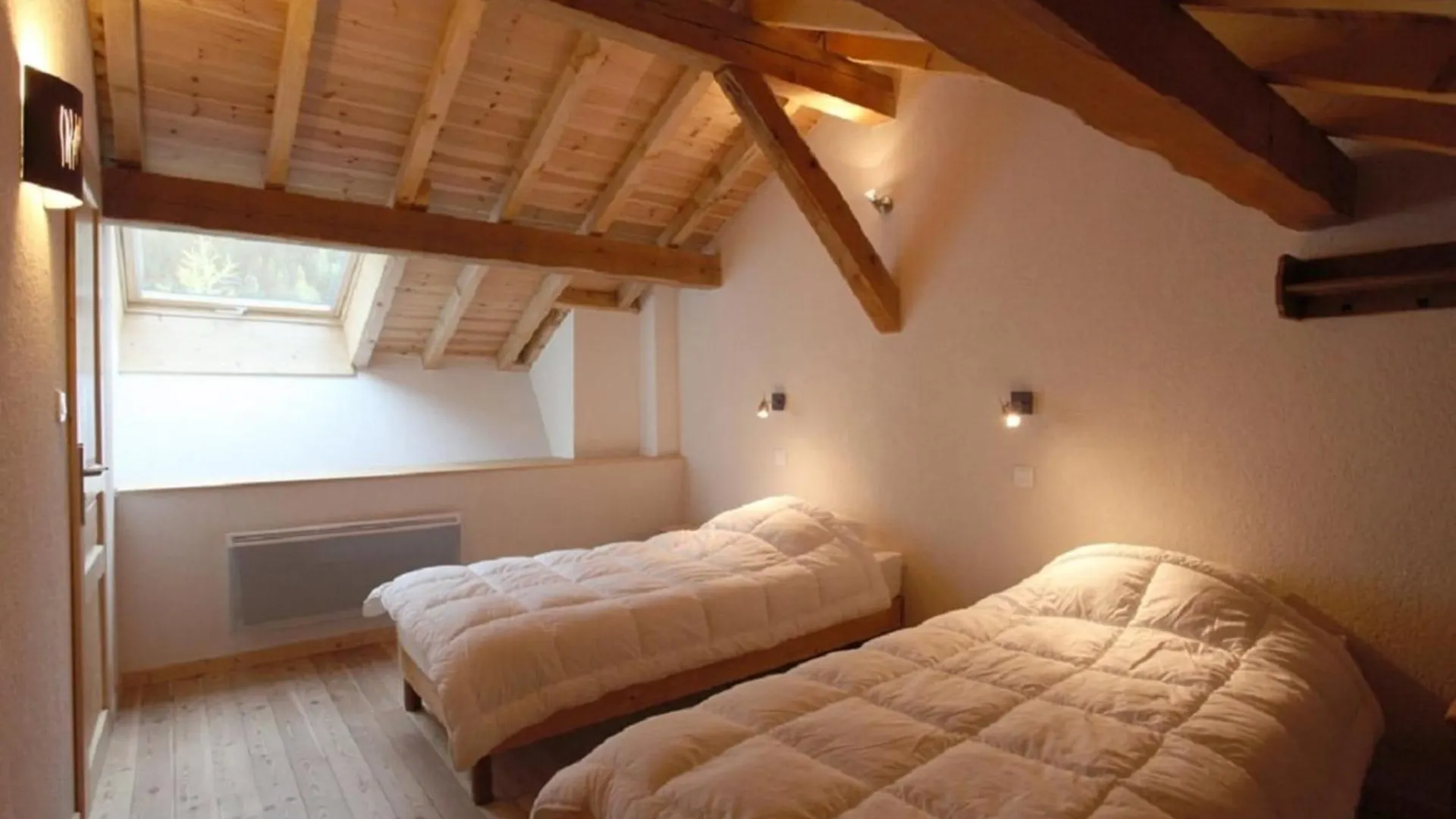 Les Cabasses 6 - Accommodation In A Village House Villar-dʼArène França